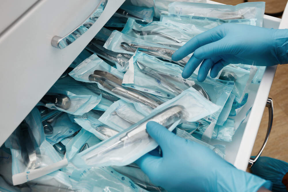 Stérilisation des dispositifs médicaux en cabinet dentaire